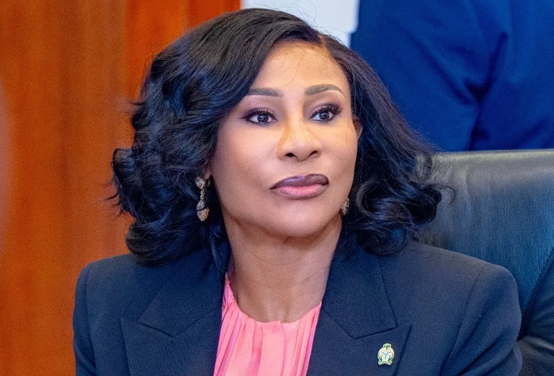 Side Chic CBN Deputy Governor Emem Usoro Accused By Wife of Taking Over Her Husband’s Nigeria Customs Broadcasting Station and His 1,000-Unit Taraba Housing Estate