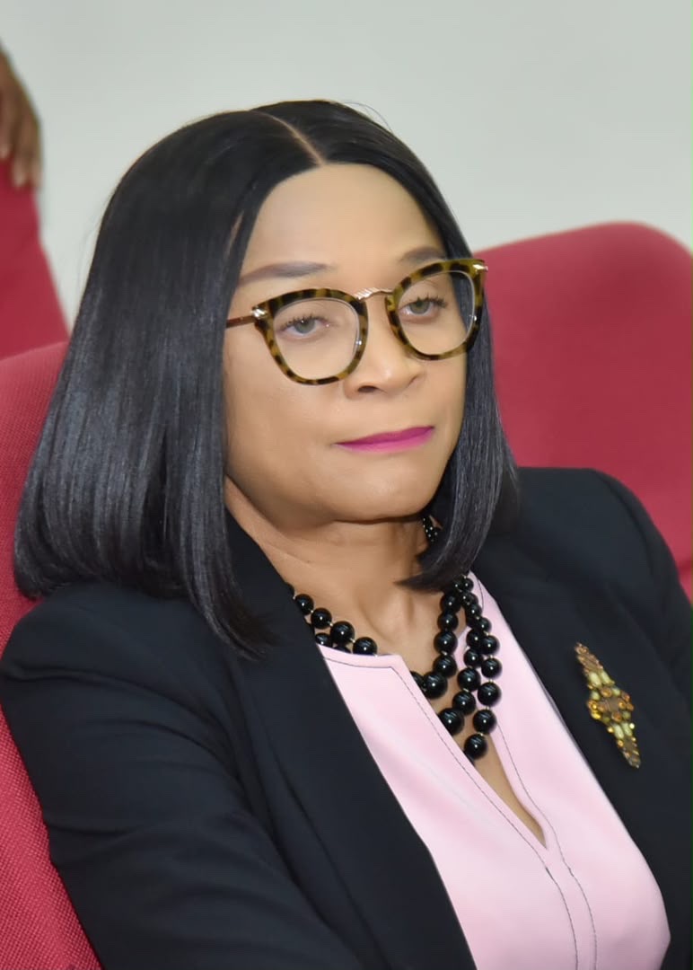 How Imeh Patience Okon Took The Public Service Institute Of Nigeria From A Sitting Administrator Whose Renewed Tenure Ran To 2027 And Who Died Five Days After Her Takeover